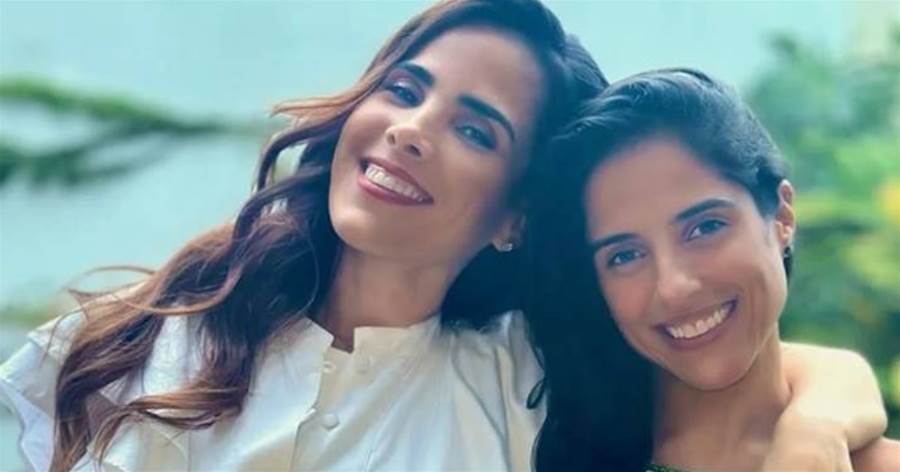 Wanessa e Camila rompem o silêncio em briga e mandam recado a Zezé: "Se aproveitando do...ver mais